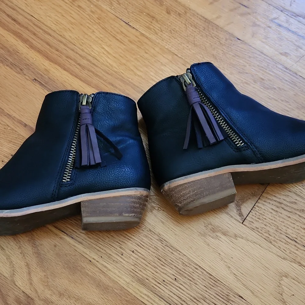 Tucker + Tate Black Ankle Boots - Picture 5 of 5